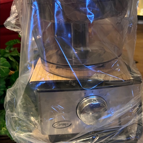 GINNY’S 10-IN-1 FOOD PROCESSOR WITH FULL INSTRUCTION MANUAL, NEW BOXED ITEM ! - Picture 10 of 12